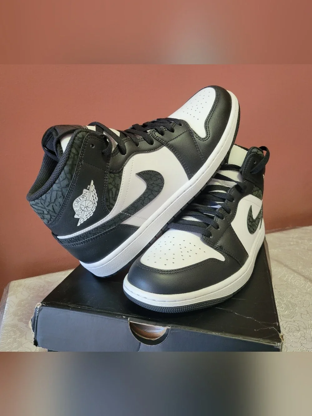 Jordan 1 Mid Men's Panda Elephant  Sneakers - Black & White